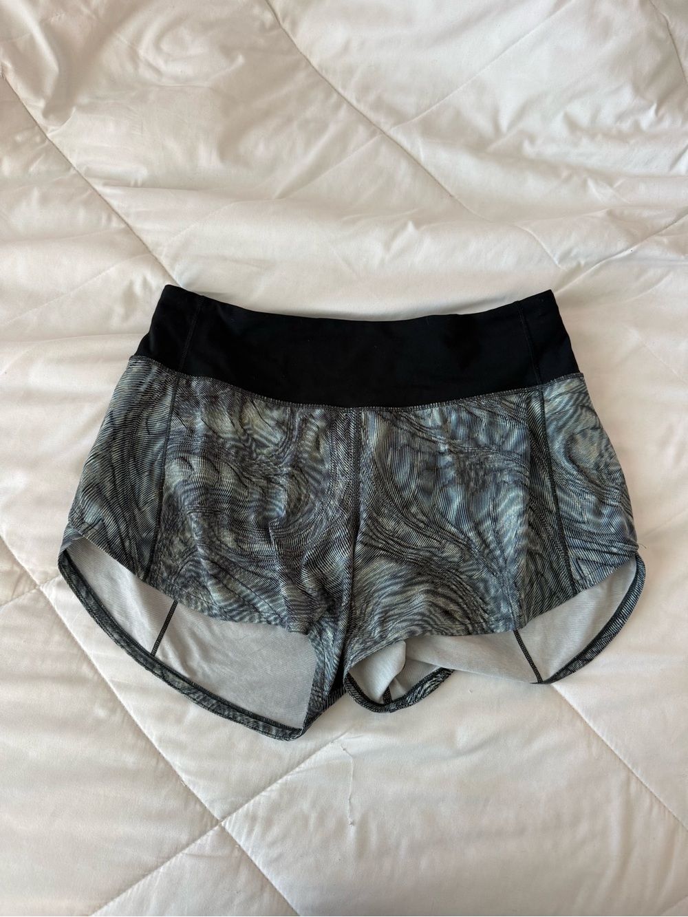lululemon athletica low rise 4in speed ups